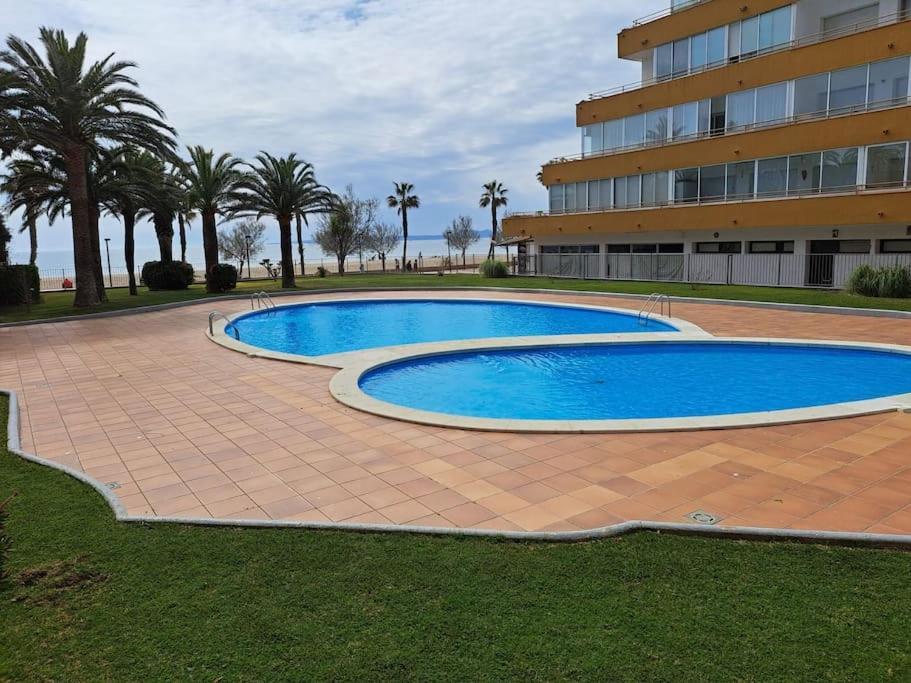Holiday Center Apartamento Vistas Mar, Acceso Directo Playa Y Piscina Росас Экстерьер фото