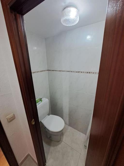 Holiday Center Apartamento Vistas Mar, Acceso Directo Playa Y Piscina Росас Экстерьер фото